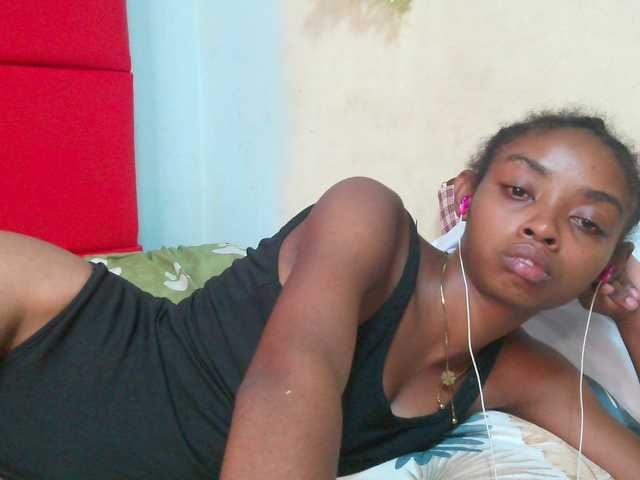 Brightness BongaCams Model