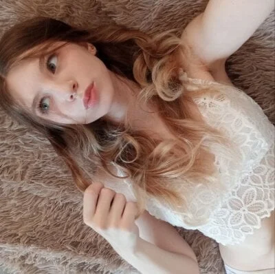 FruityXo Stripchat Model