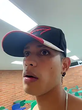 آخر لقطة شاشة من عرض HarryGaze