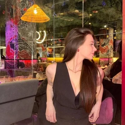 Ttixmila Stripchat Model