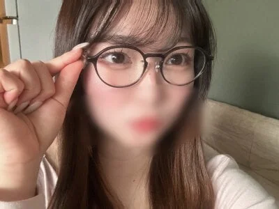 __Yui_ Stripchat Model