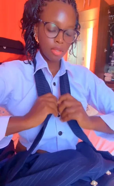 afro_pop Stripchat Model