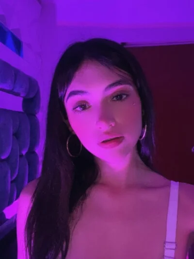 mandy222_ Stripchat Model